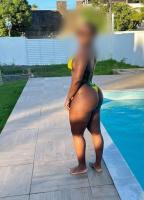 672324040: Chica busca chico en Gerona