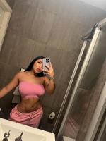 617492072: Chica busca chico en Barcelona