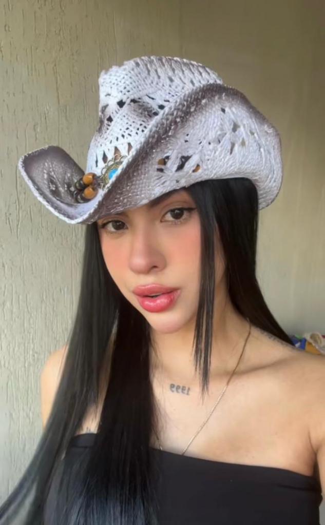 Chica busca chico en Málaga: Chica busca chico