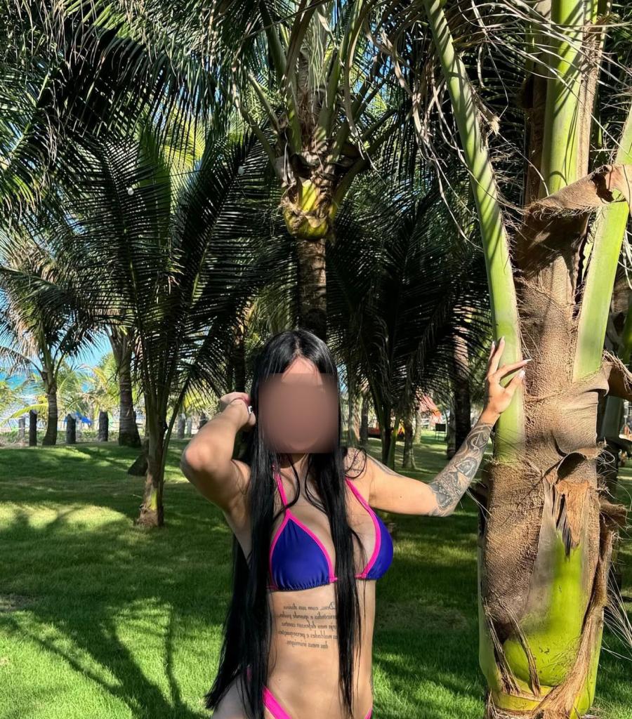 607032496: Chica busca chico en Sevilla