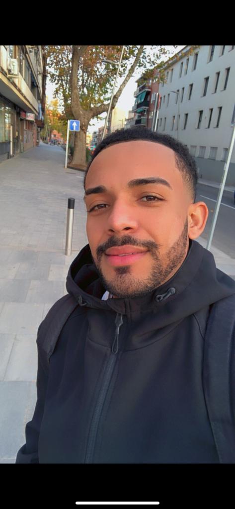 Chico busca chica en Madrid: 