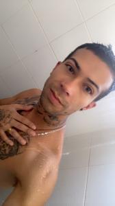 631340856: Chico busca chica en Barcelona