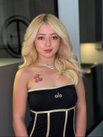 695129840: Chica busca chico en Madrid