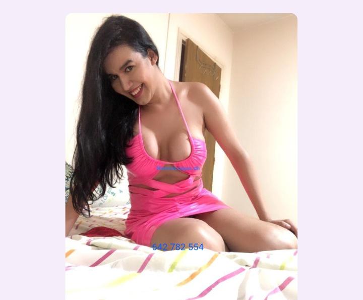 643065159: Transexual en León