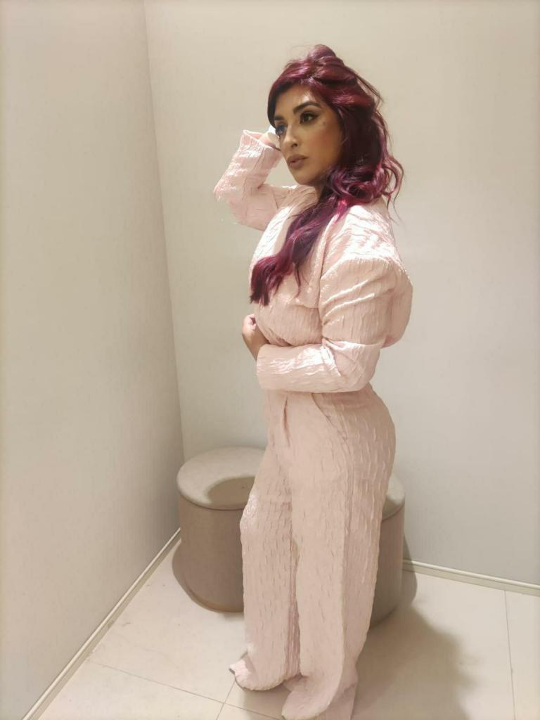 624539161: Chica busca chico en Tenerife