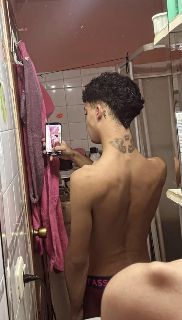 614971785: Chico busca chica en Málaga