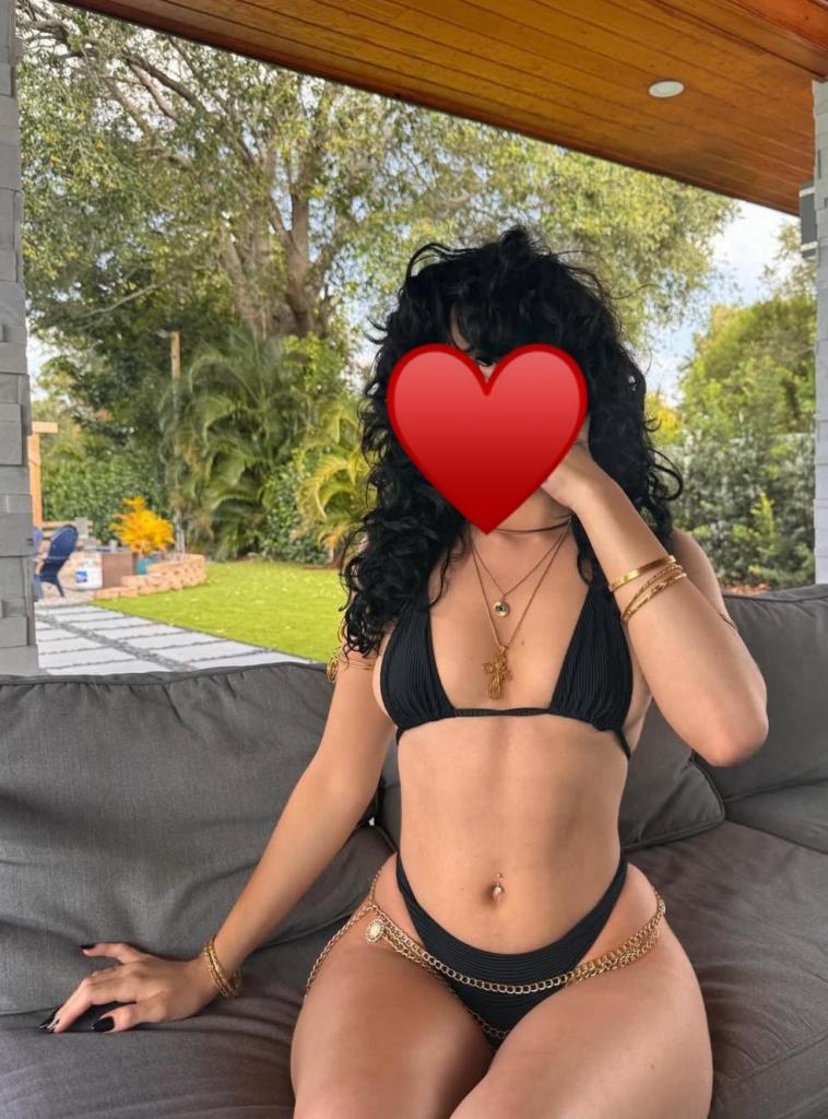 Chica busca chico en Cádiz: 