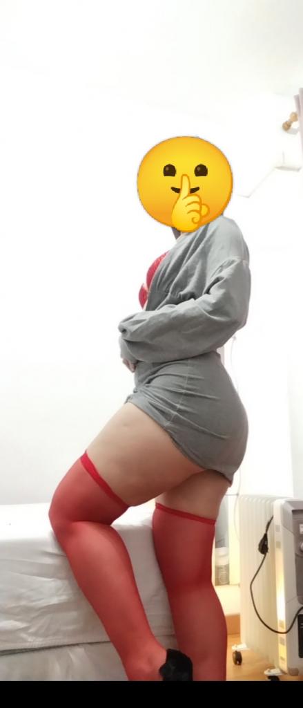 Chica busca chico en Sevilla: 