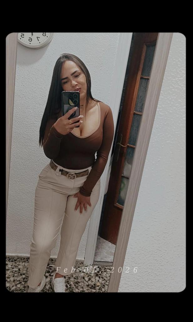 Chica busca chico en Murcia: Chica busca chico