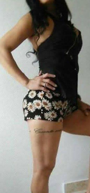 Chica busca chico en Cádiz: 