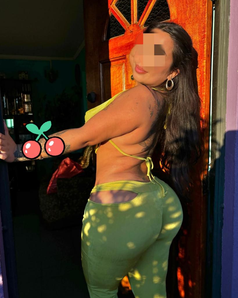 641313380: Chica busca chico en Málaga