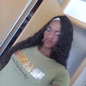 642154271: Chico busca chica en Sevilla