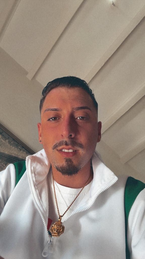 614119967: Chico busca chica en Córdoba