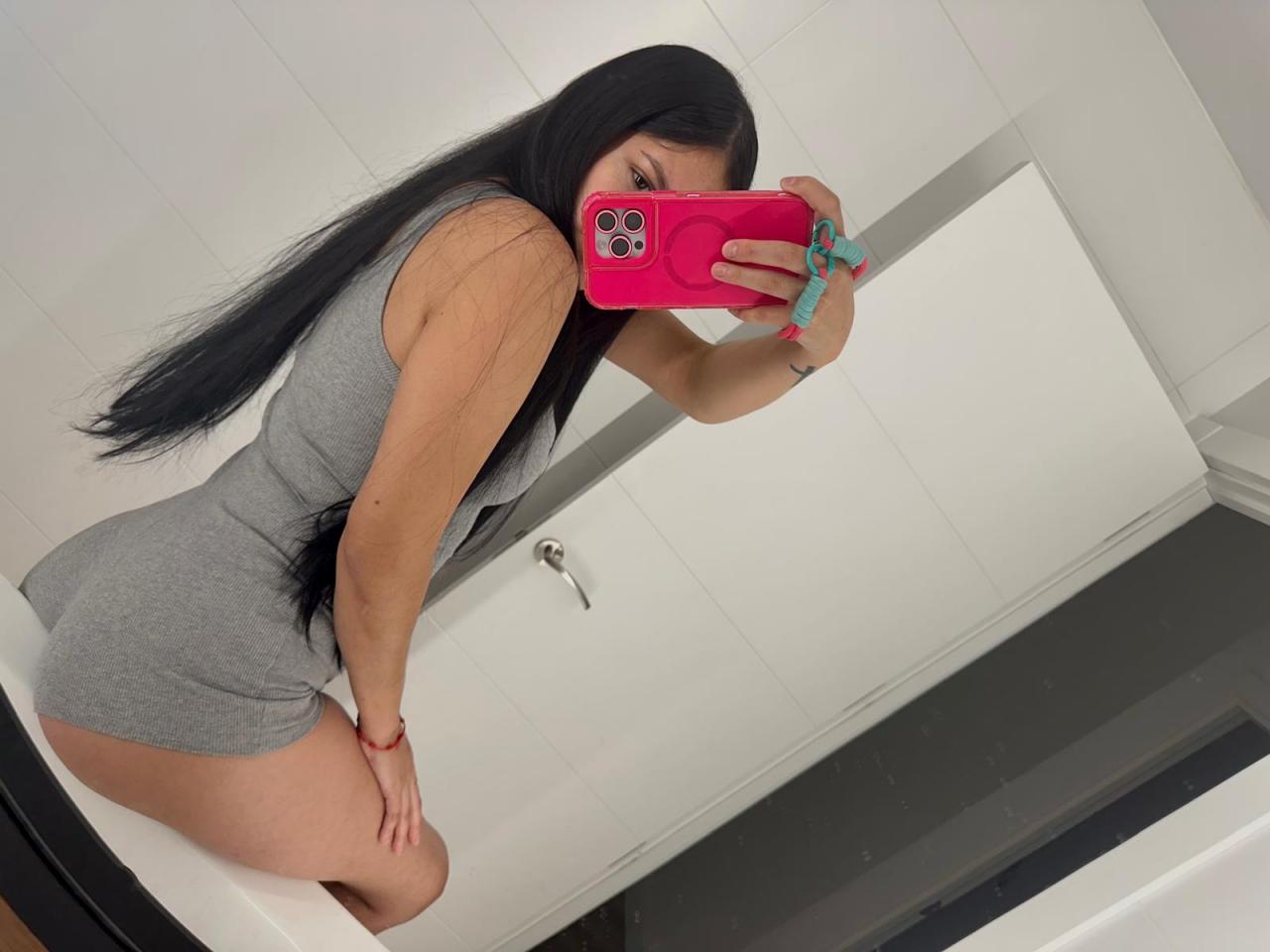 Chica busca chico en Barcelona: 