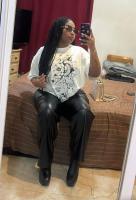 643033992: Chica busca chico en Sevilla