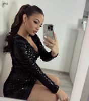 631382256: Chica busca chico en Málaga