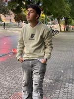 643645885: Chico busca chica en Sevilla