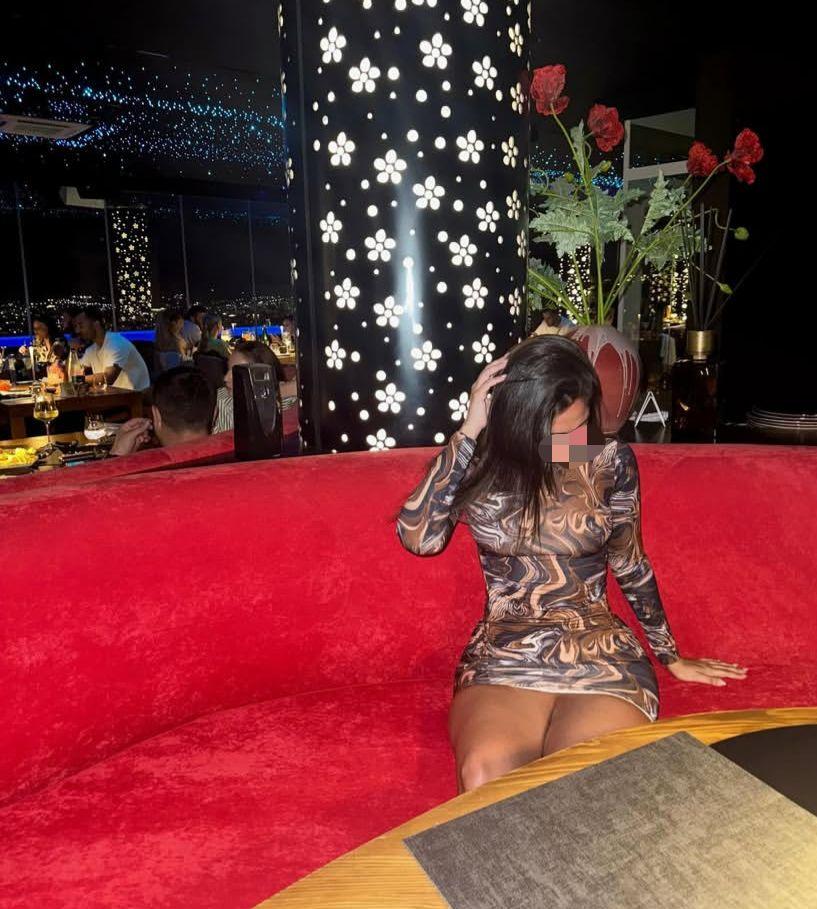 Chica busca chico en Murcia: 