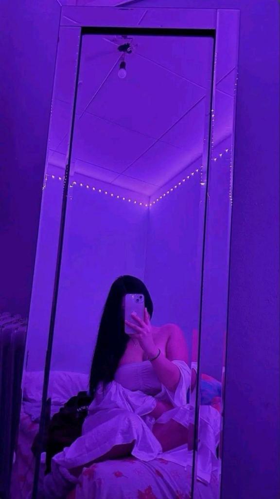 Chica busca chico en Lérida: 