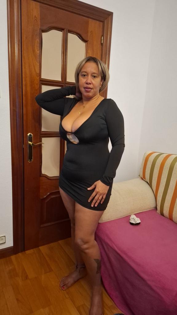 614932780: Chica busca chico en Asturias