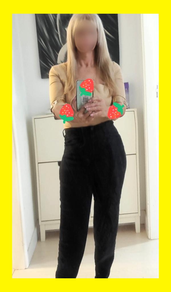 Chica busca chico en Ibiza: Chica busca chico