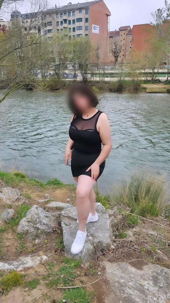 603999747: Chica busca chico en Barcelona