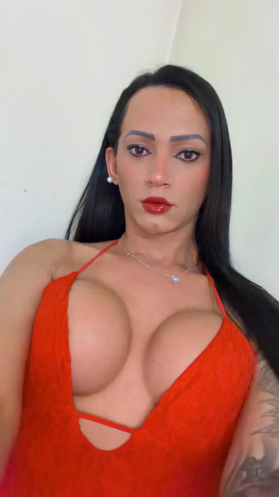 665910029: Transexual en Álava