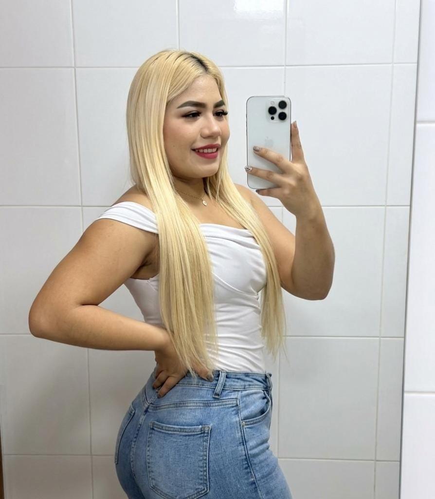 Chica busca chico en Huelva: 