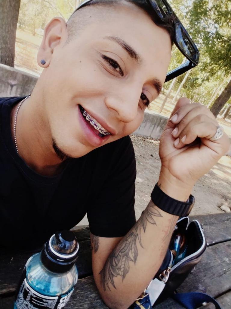 692709707: Chico busca chica en Gerona