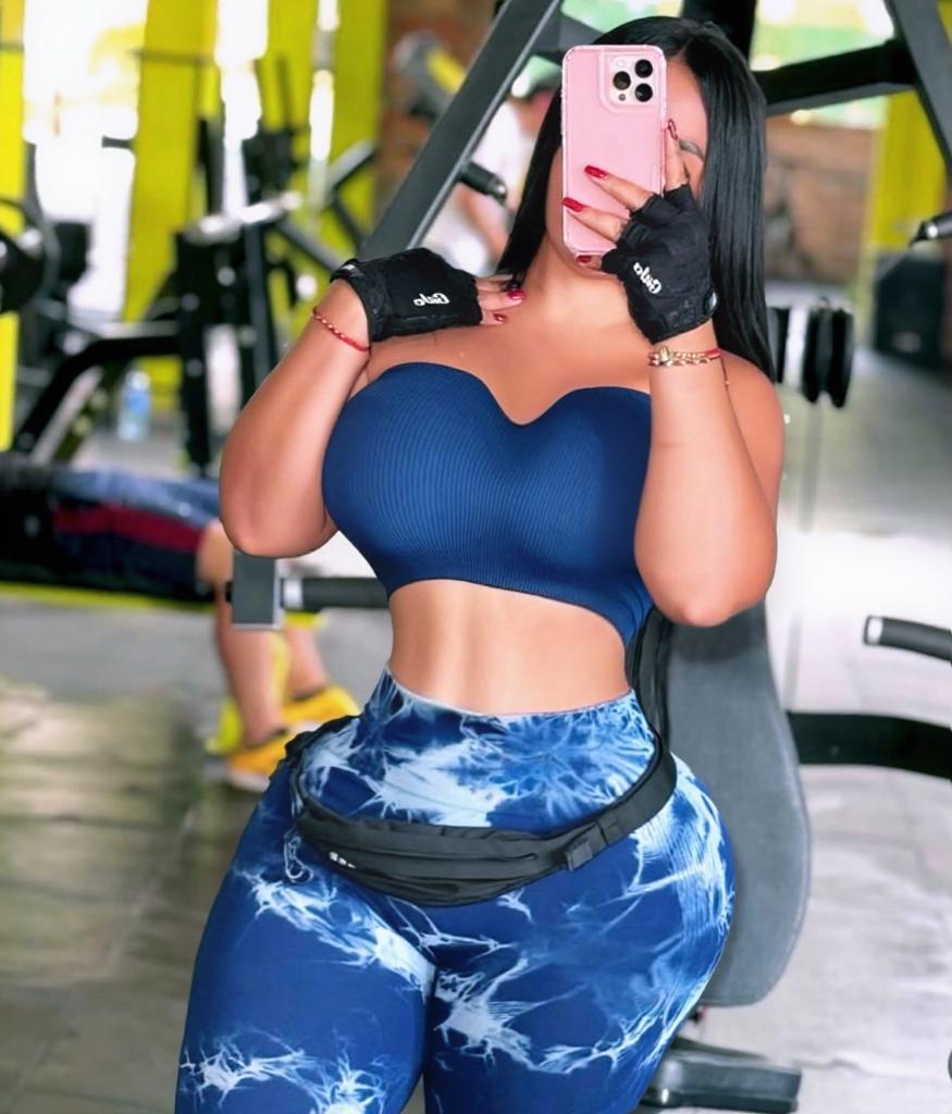 603879577: Chica busca chico en Gerona