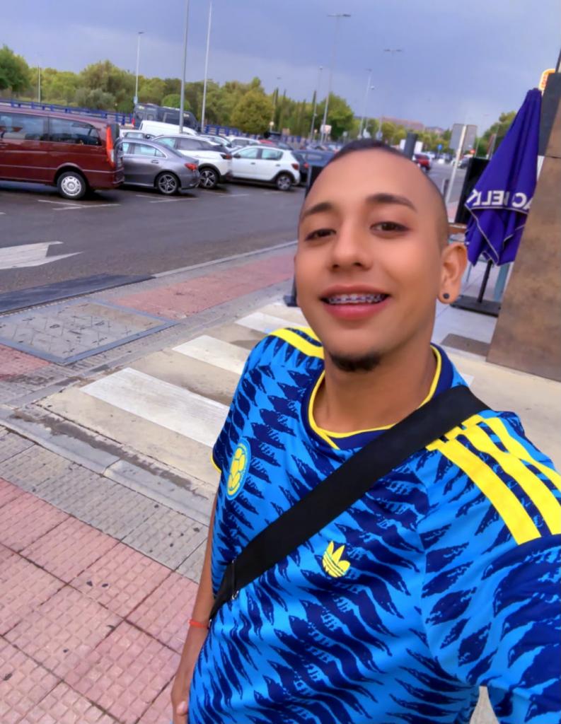 692709707: Chico busca chica en Gerona