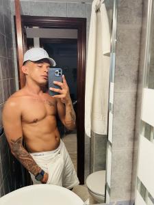 631126262: Chico busca chica en Burgos