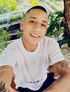 692709707: Chico busca chica en Gerona