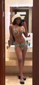 631891504: Chica busca chico en Sevilla