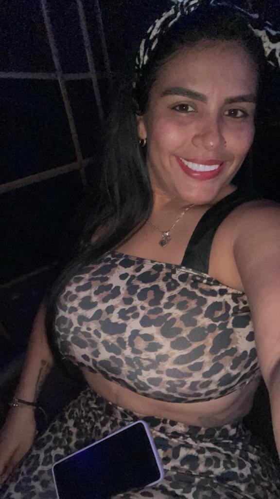 Chica busca chico en La Coruña: 
