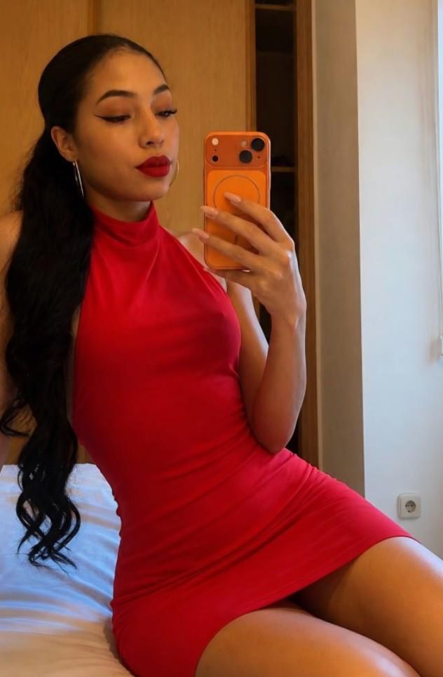 662638226: Chica busca chico en Menorca