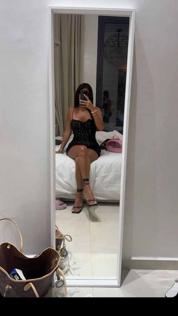 Chica busca chico en Sevilla: 