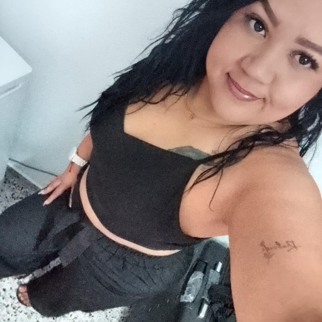 Chica busca chico en Tenerife: 