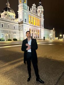 Chico busca chica en Madrid: 