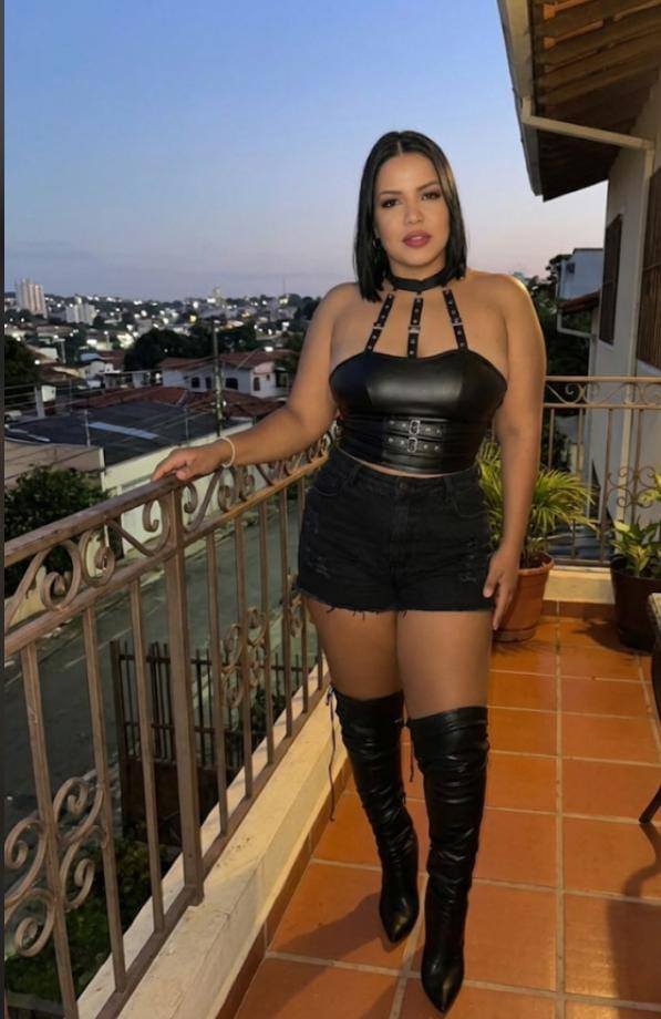 611301584: Chica busca chico en Córdoba