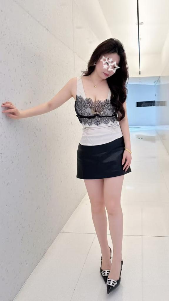 Chica busca chico en Gerona: 
