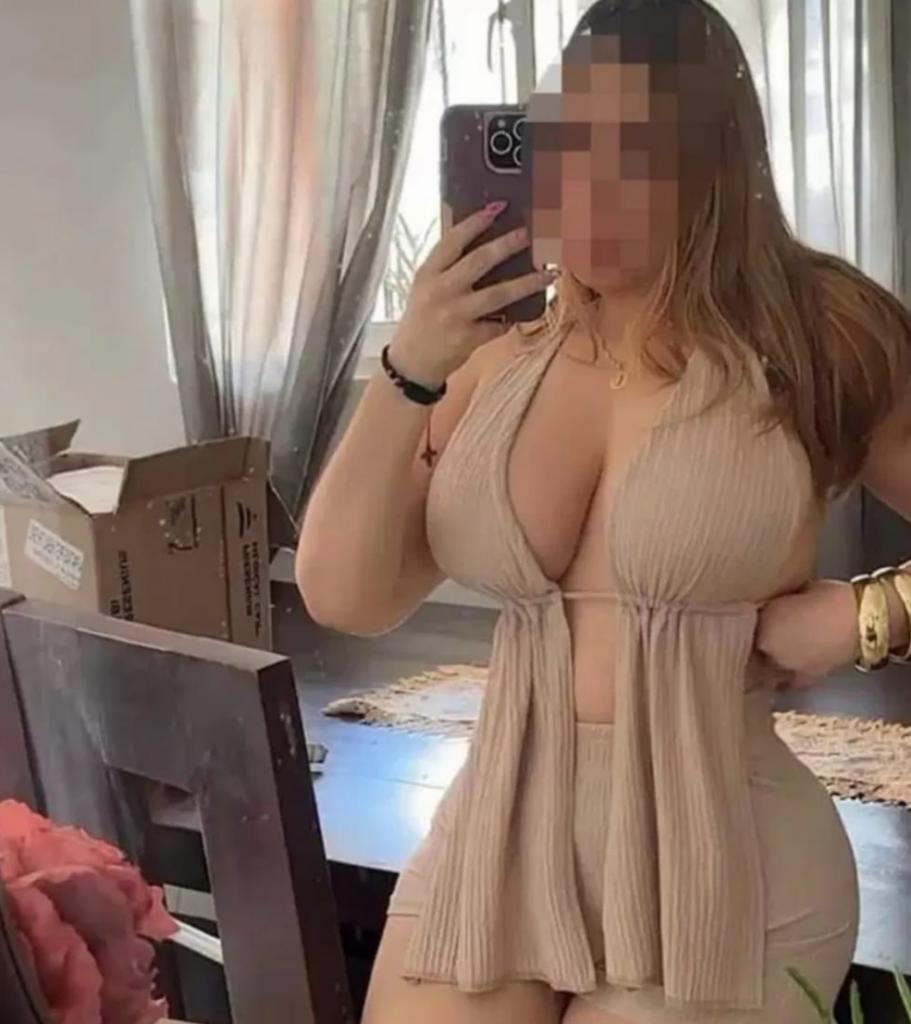 Chica busca chico en Mallorca: 