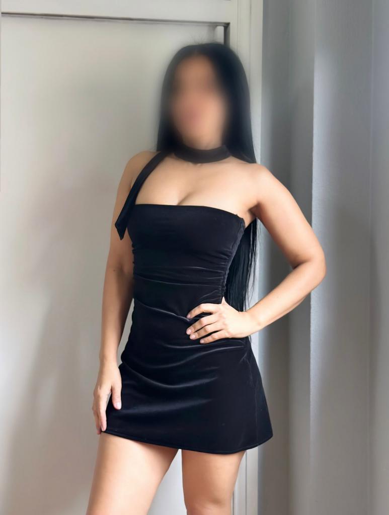 666744555: Chica busca chico en Madrid