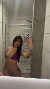 647163074: Chica busca chico en Málaga