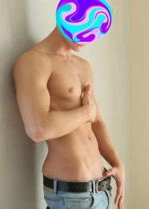 Chico busca chica en Sevilla: 