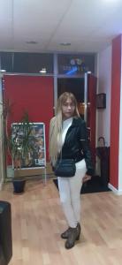 644663257: Transexual en Pontevedra