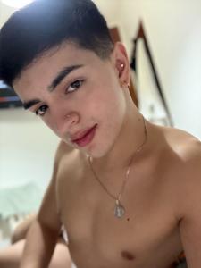 Chico busca chica en Barcelona: 