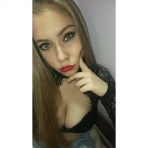 Chica busca chico en Alicante: 