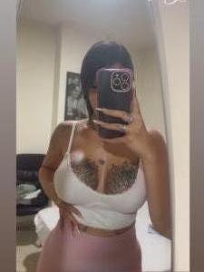 685400257: Chica busca chico en Valencia