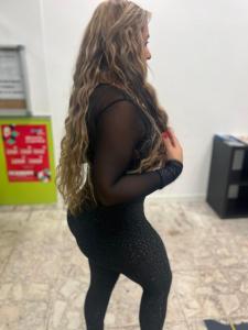 621348169: Chica busca chico en Alicante